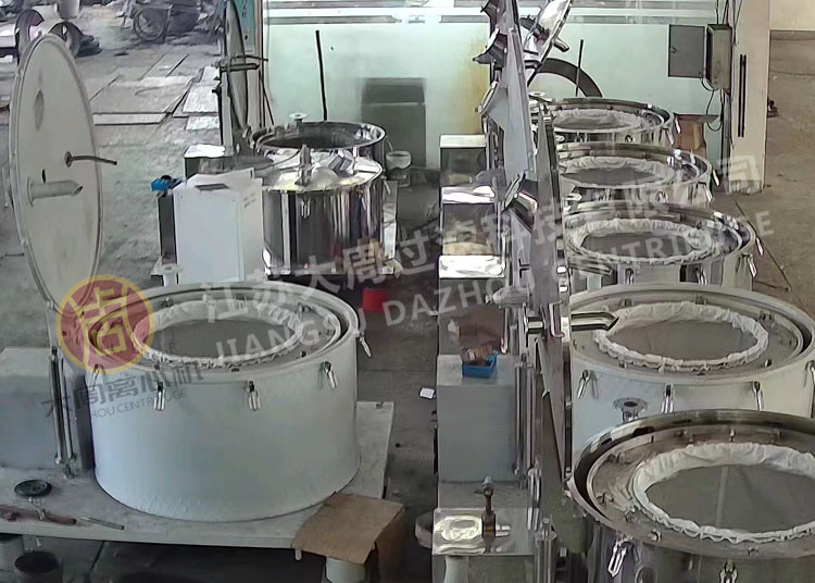 客戶訂購的吊袋離心機訂單，都必須被認(rèn)真生產(chǎn)，嚴(yán)格質(zhì)檢